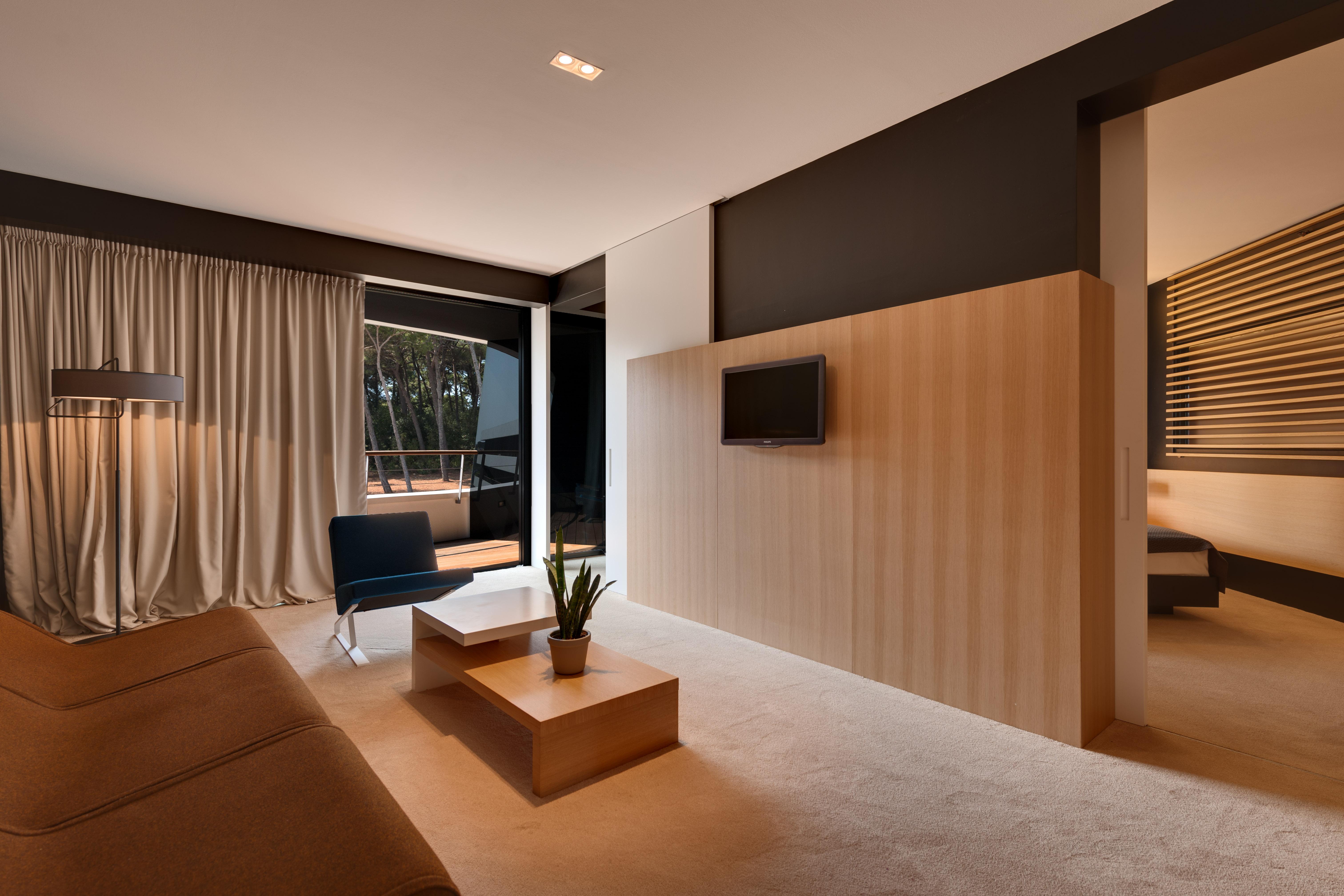 Lone Hotel By Maistra Collection Rovinj Ngoại thất bức ảnh A 3D rendering of a hotel room