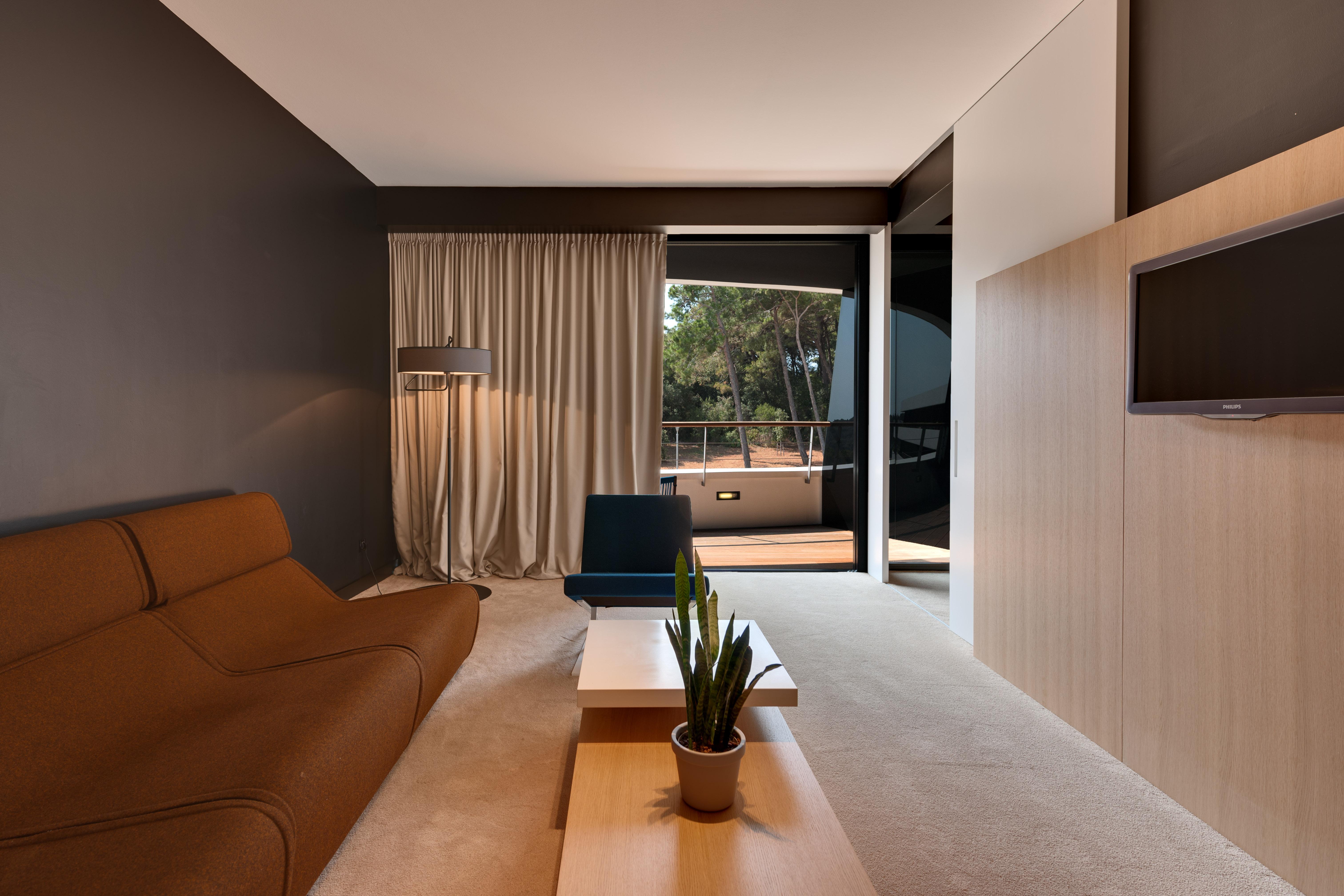 Lone Hotel By Maistra Collection Rovinj Ngoại thất bức ảnh A room at the hotel
