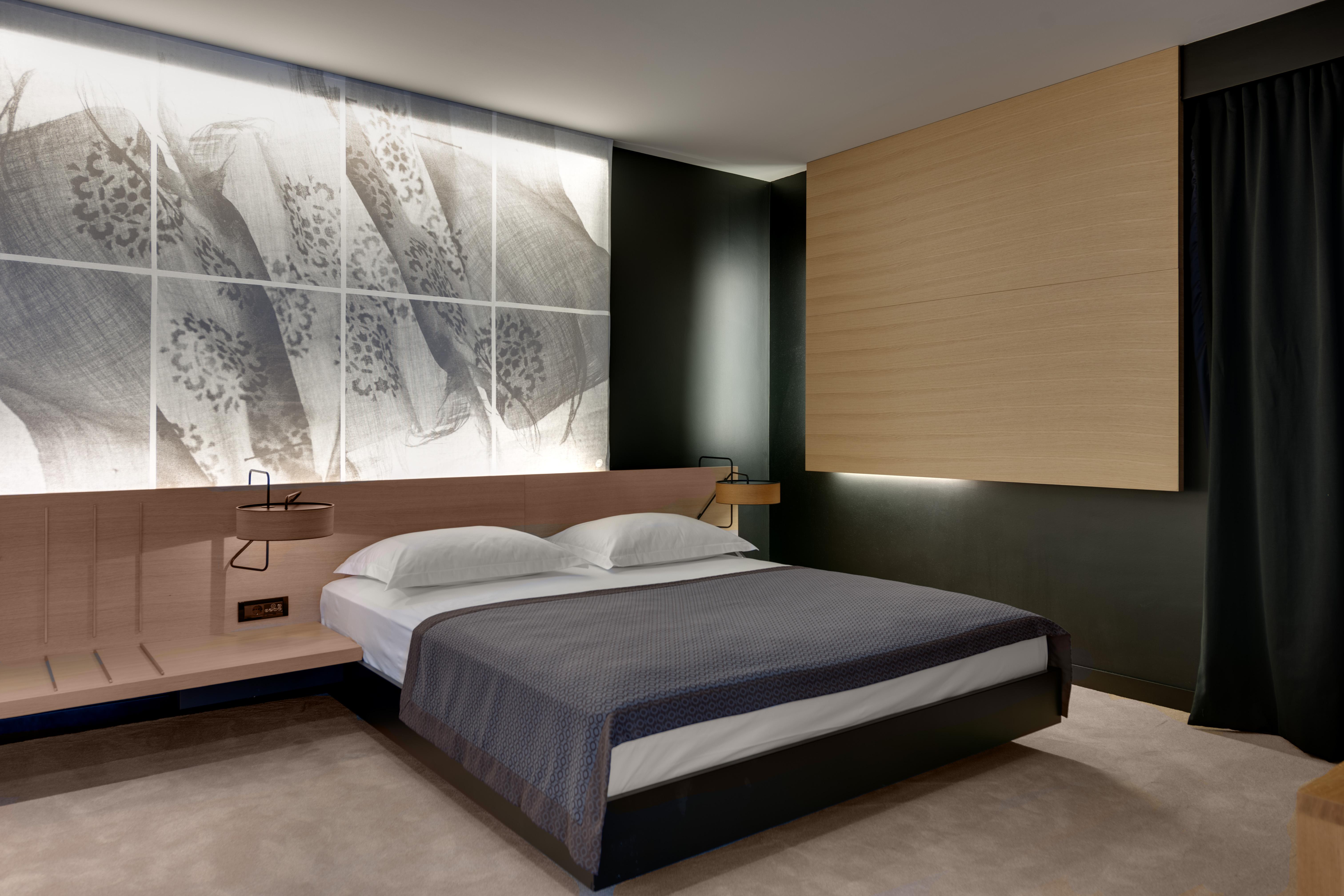 Lone Hotel By Maistra Collection Rovinj Ngoại thất bức ảnh A bedroom