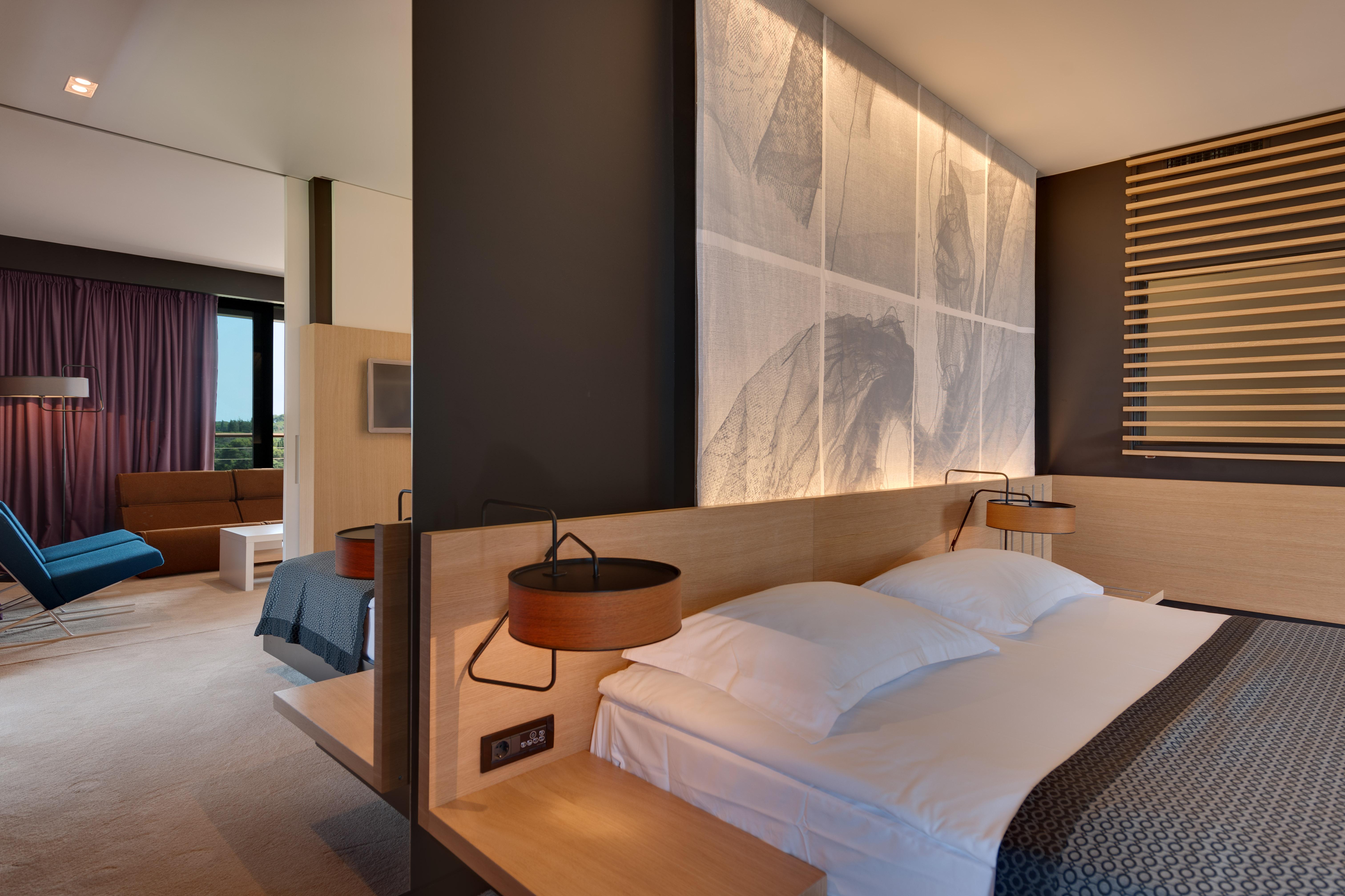 Lone Hotel By Maistra Collection Rovinj Ngoại thất bức ảnh A room at the hotel