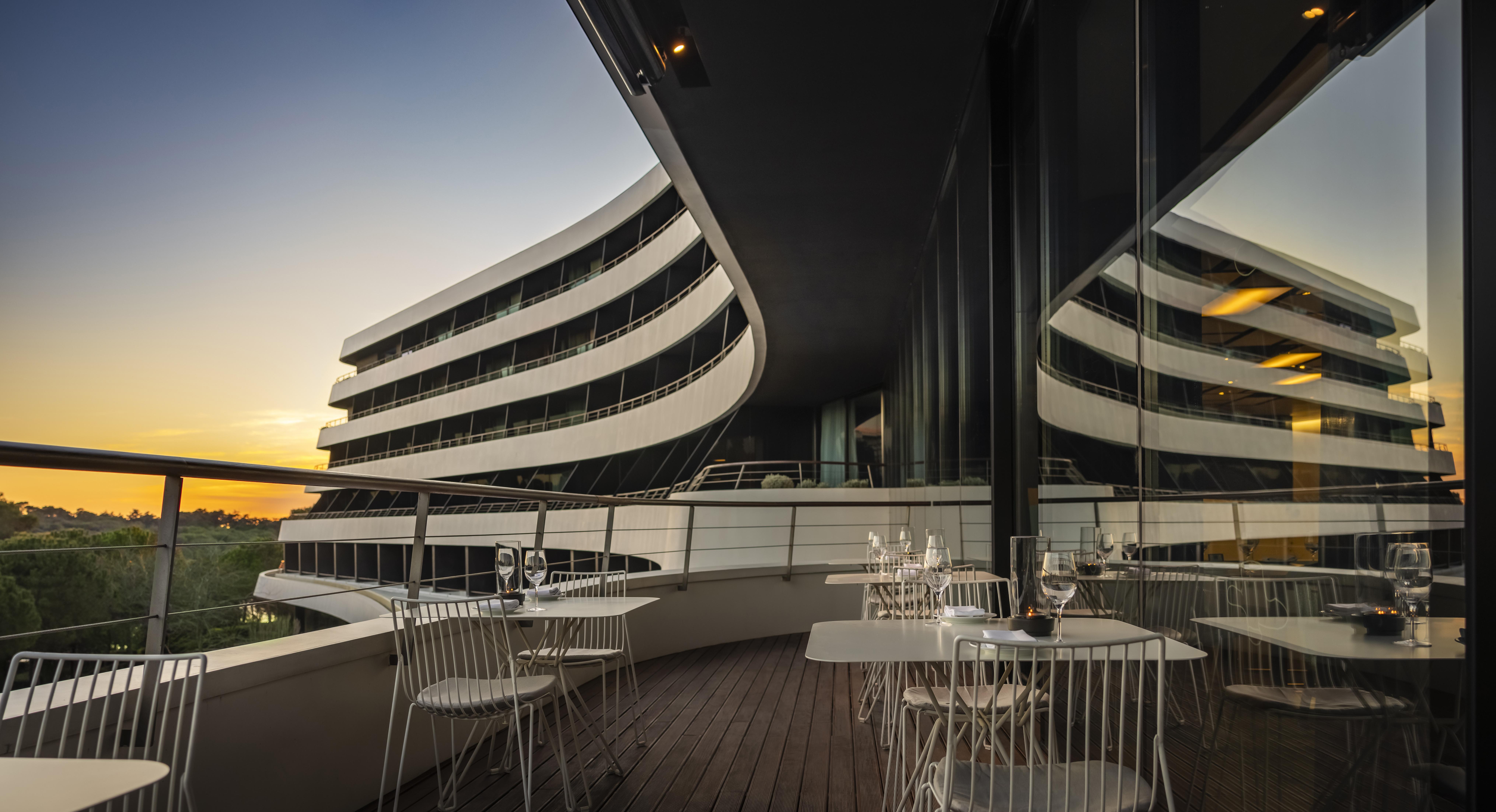 Lone Hotel By Maistra Collection Rovinj Ngoại thất bức ảnh The Sky Bar