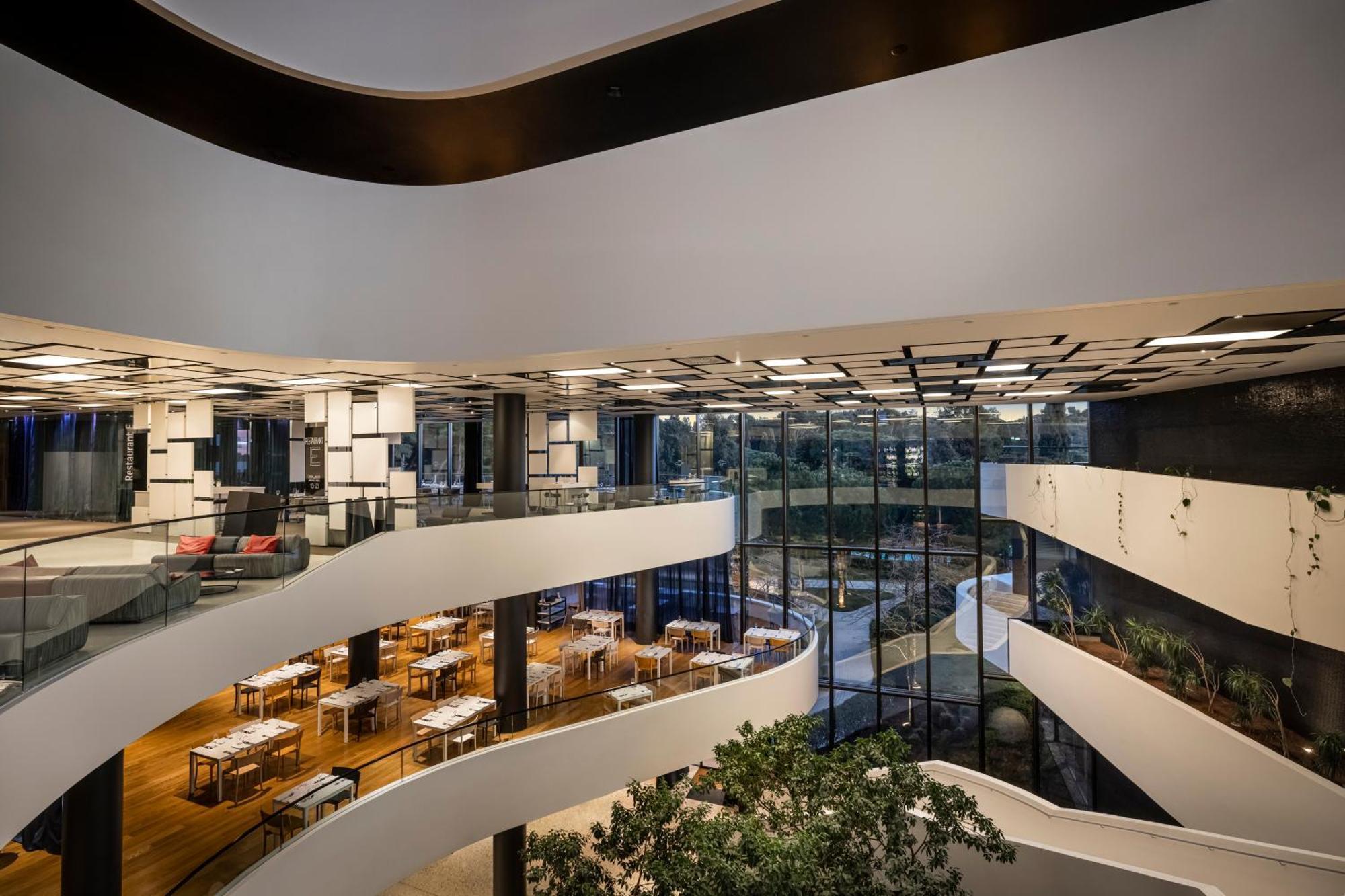 Lone Hotel By Maistra Collection Rovinj Ngoại thất bức ảnh The interior of the building